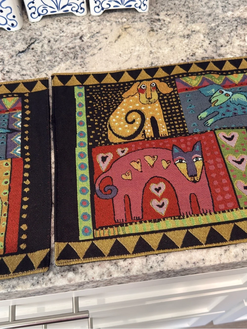 Laurel Burch Lot of 2 18 X13 Tapestry Table Placemats Polyester Cotton Animals